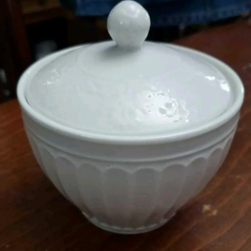 Coventry Fine Porcelain Teacup and Saucer & sugar bowl image indicator(4)