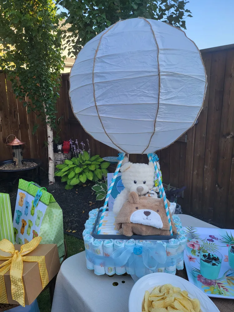 Diaper Cake - Hot Air Balloon thumbnail