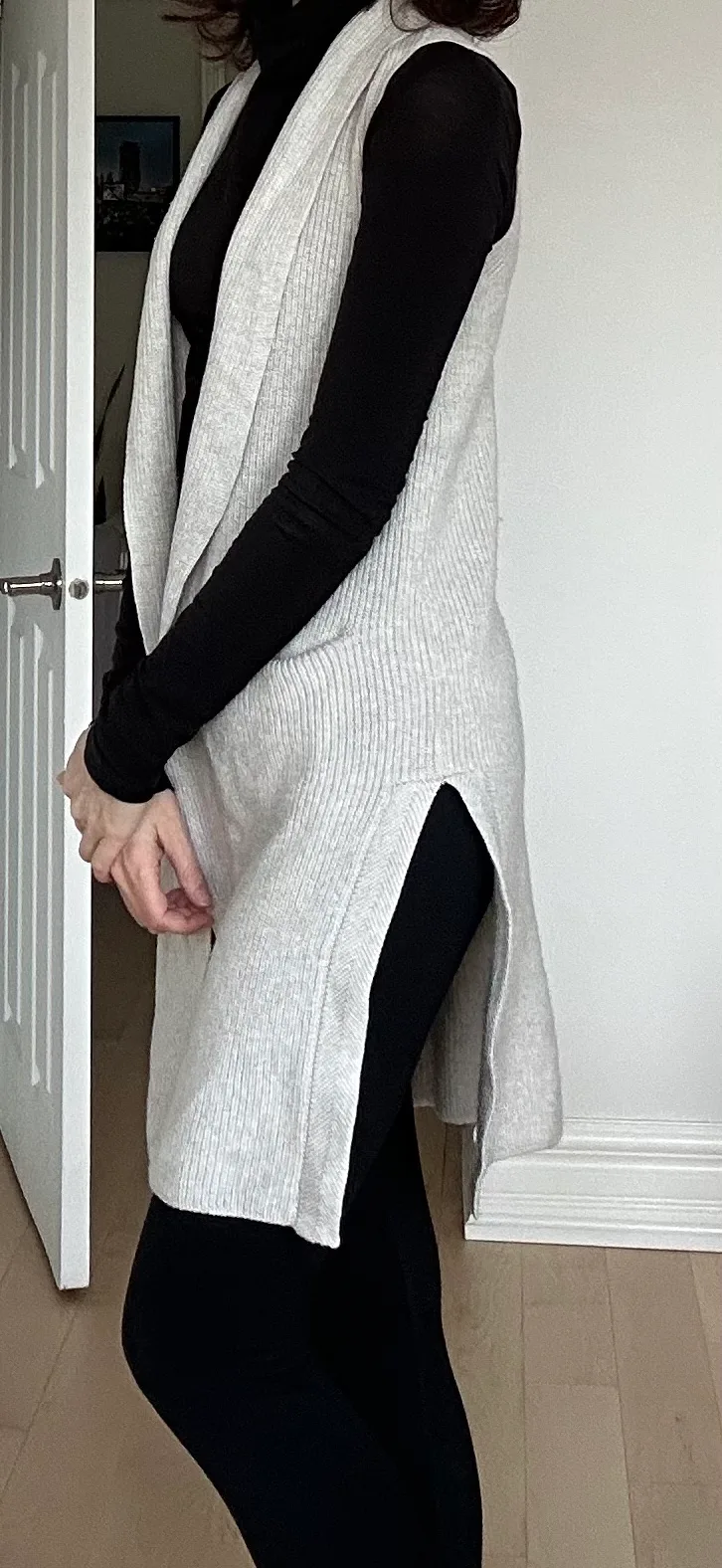 Wilfred Grey Knit Vest image indicator(4)