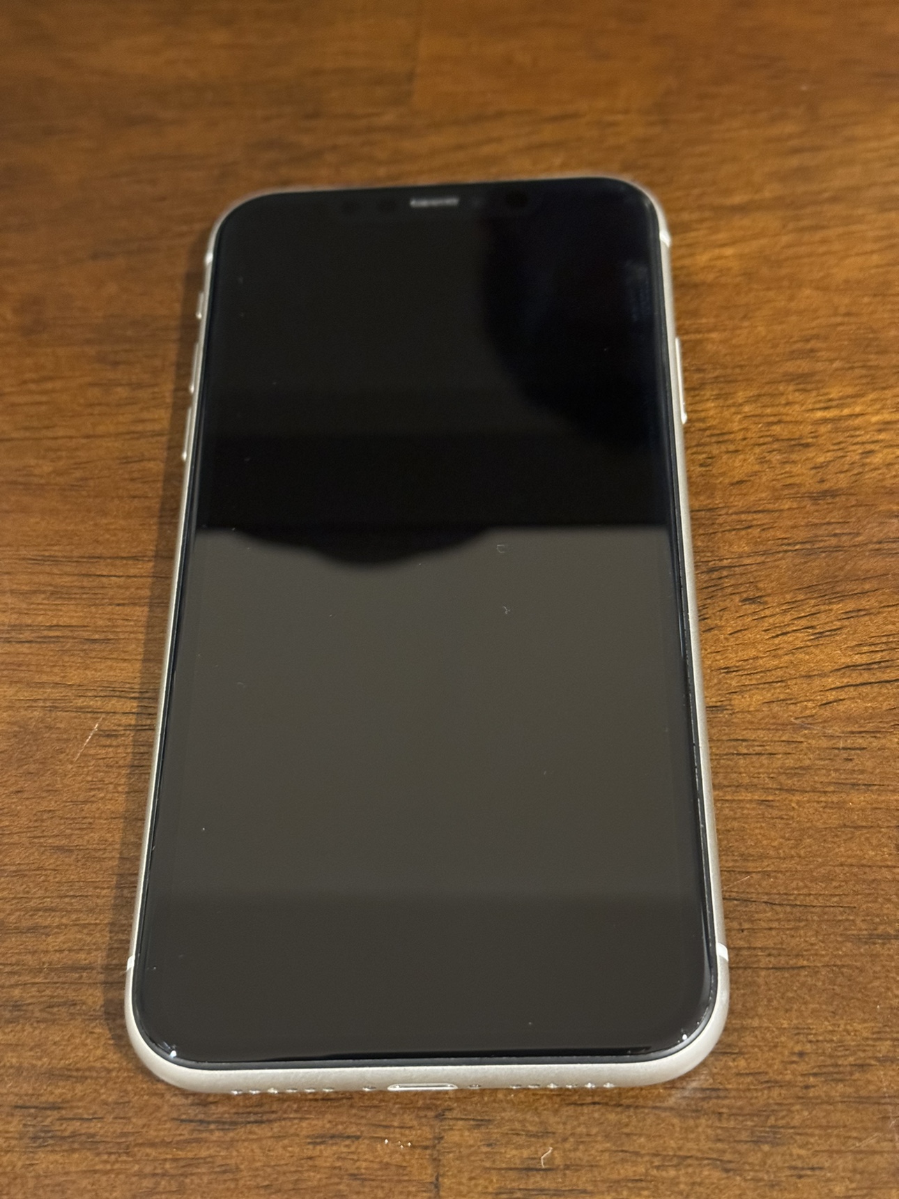 iPhone 11 - White - 128GB - photo 3