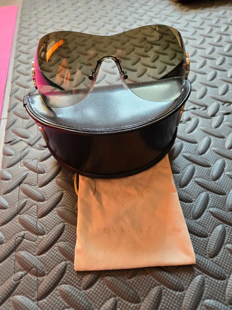 BVLGARI Sunglasses image indicator(7)