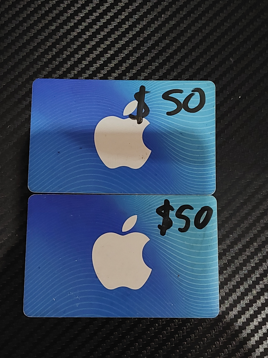 $100 Apple iTunes Canada gift card