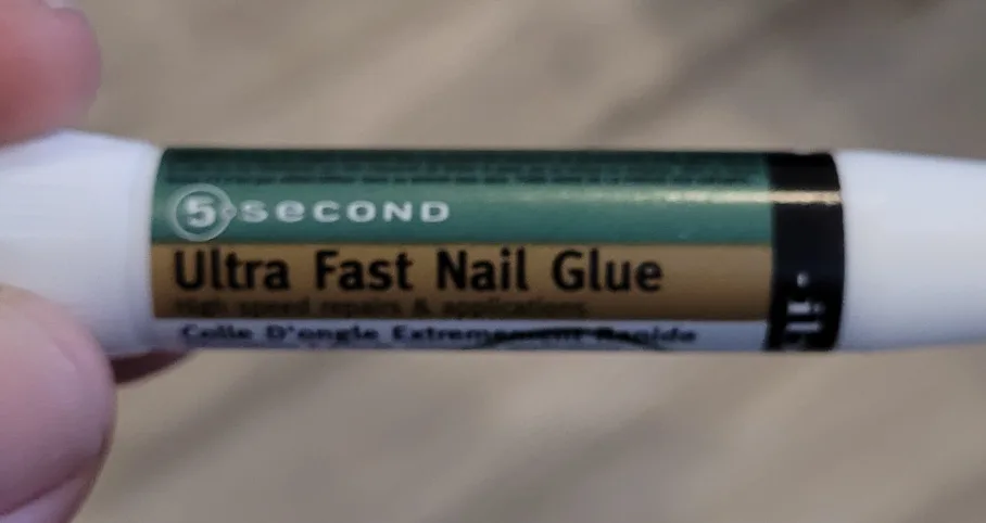 5 Second Ultra Fast Nail Glue image indicator(2)