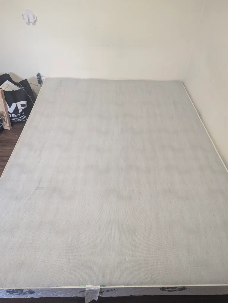 Chiropractic Queen size box spring image indicator(2)