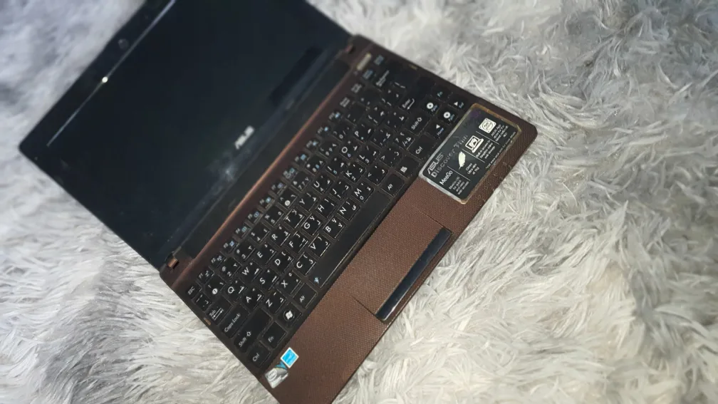 Asus Laptop thumbnail