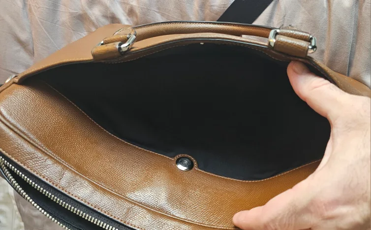 Coach Leather Briefcase w/Removable Strap image indicator(4)