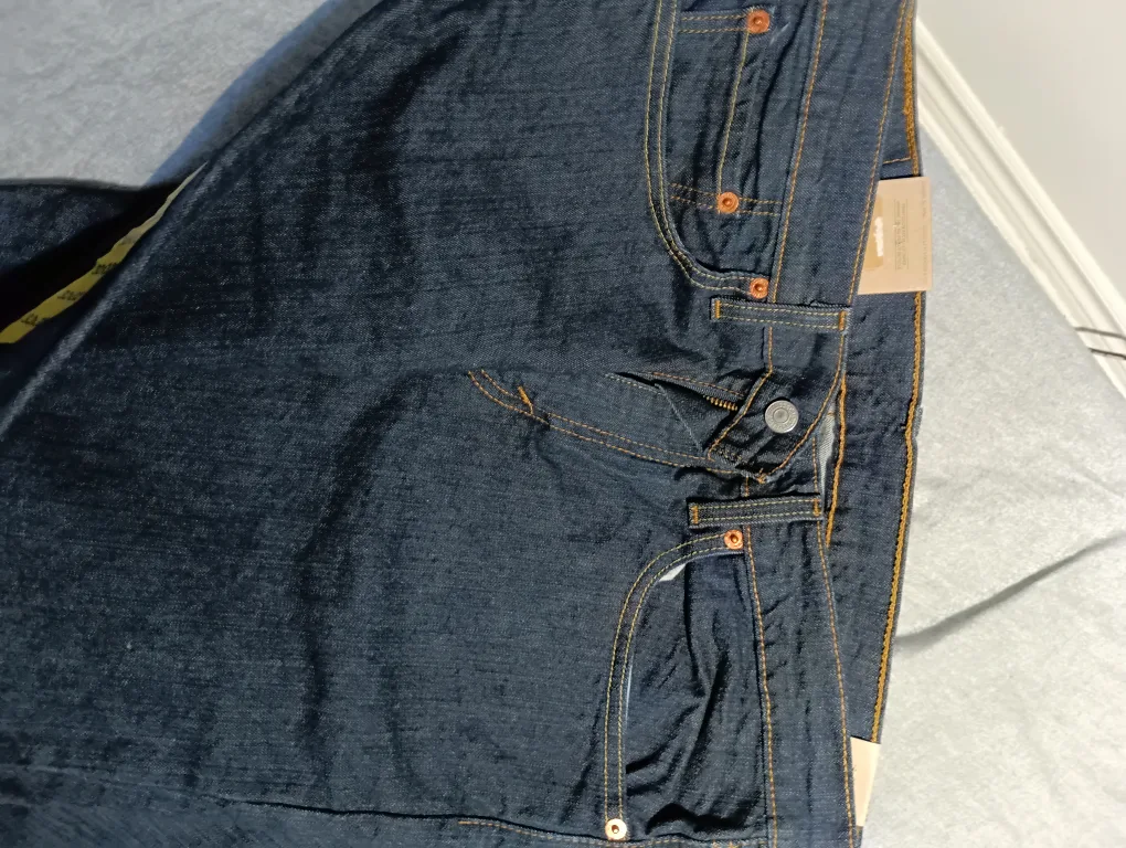 Levi's 511 Slim Fit Jeans image indicator(2)