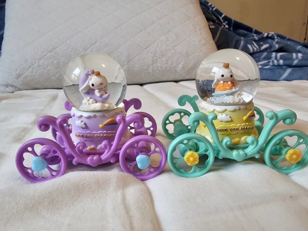 Bunny Lightup Snowglobe thumbnail