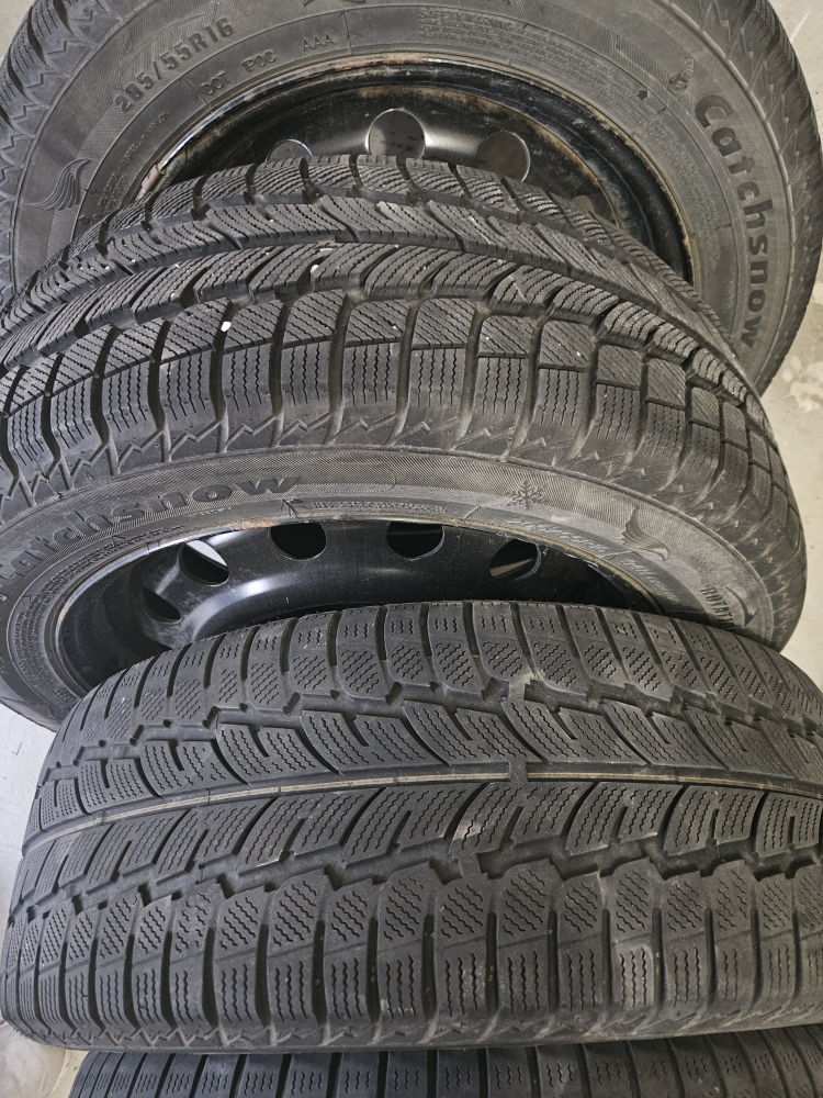 Set of 4 Winter Tires on Steel Rims - photo 2