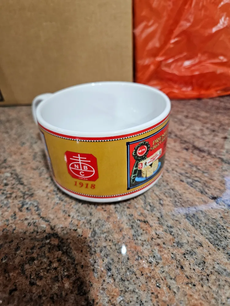 #ThriftyPicks Vintage Saltine Crackers Mug# image indicator(2)