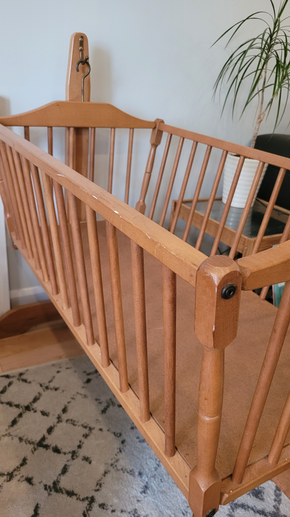 Vintage Wooden Baby Cradle - photo 2