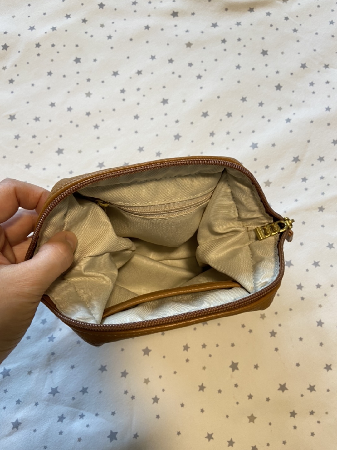 Great gift idea - brand new vegan leather pouch - photo 5
