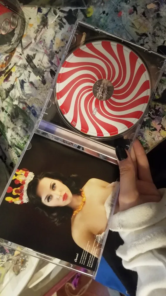 Katy Perry - Teenage Dream CD🧡 image indicator(2)