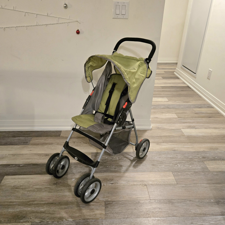 COSCO Lightweight Stroller