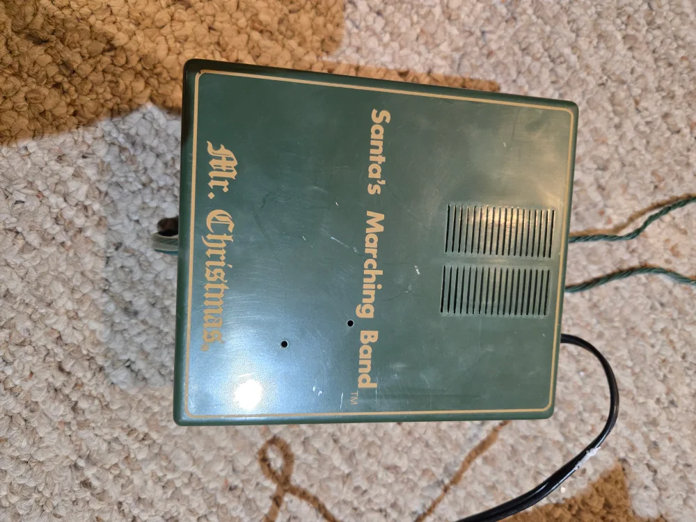 Vintage Christmas Musical Bell Set image indicator(2)