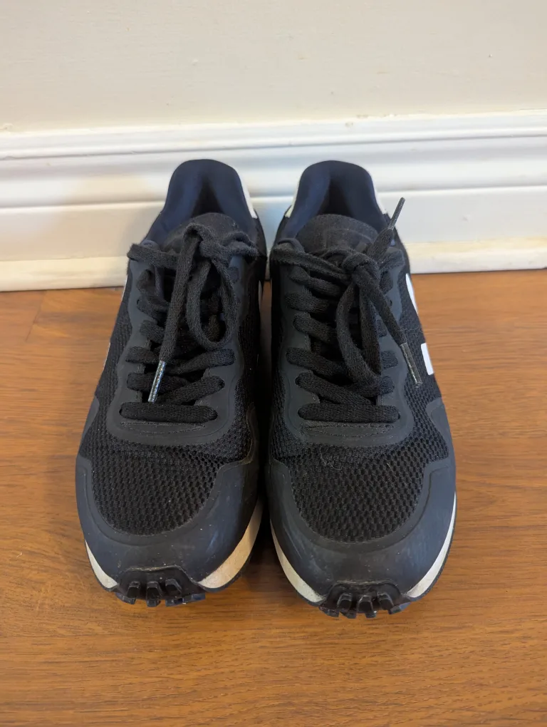 VEJA Sneakers image indicator(4)