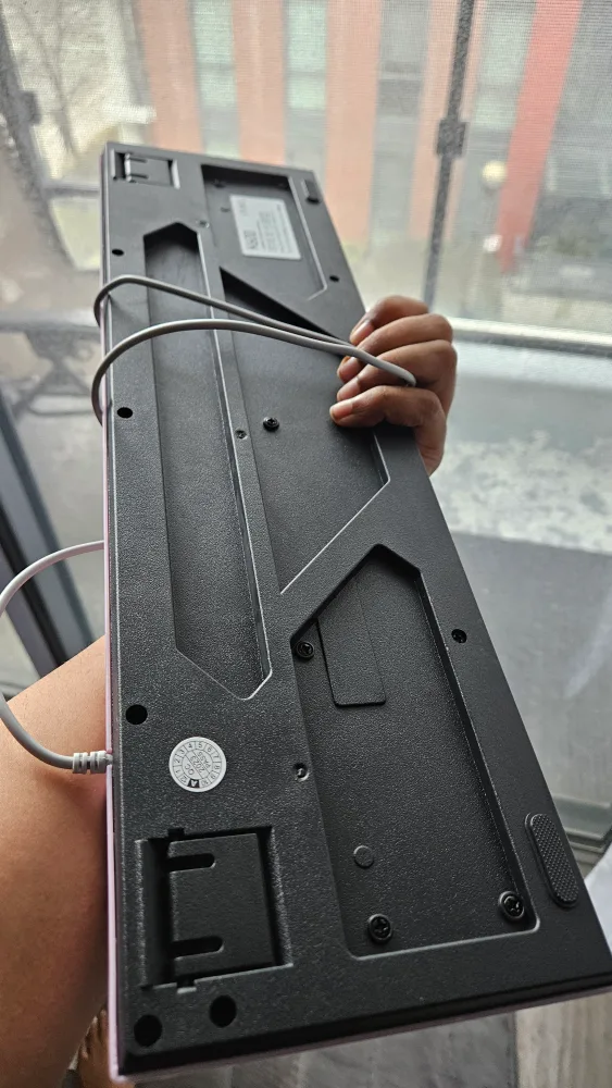 Wired Keyboard - Purple image indicator(3)