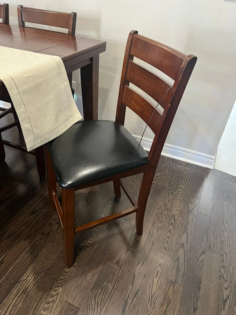 6-Piece Dining Set - Table and Chairs - PICKUP ONLY image indicator(3)