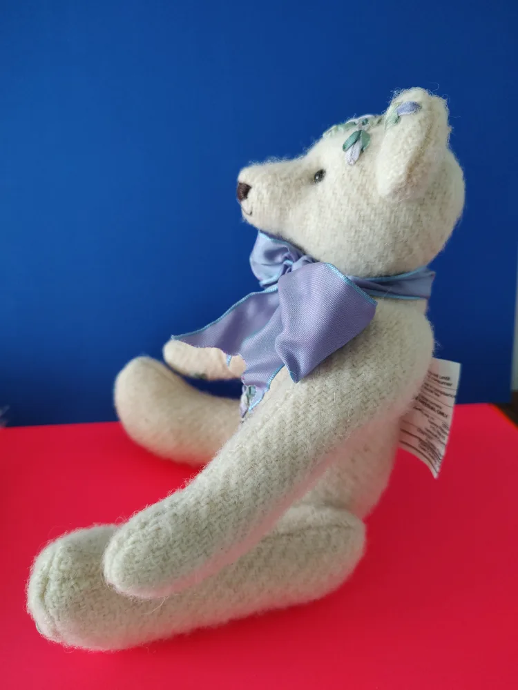 Vintage Hand-stitched Teddy Bear image indicator(4)