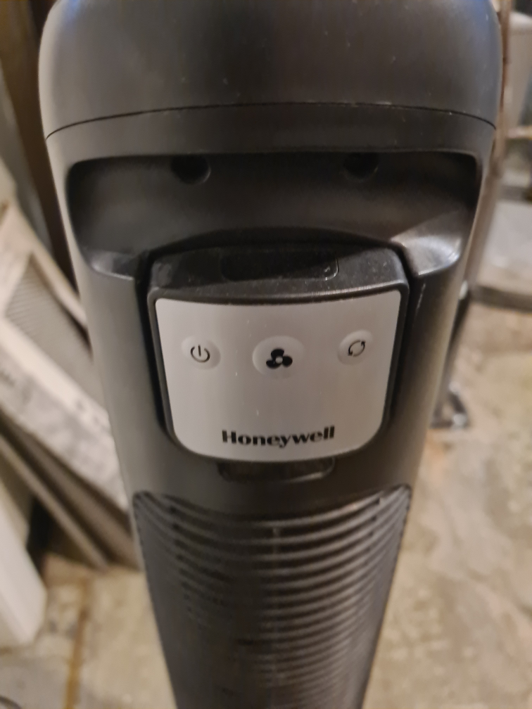 Honeywell QuietSet Tower Fan - photo 3