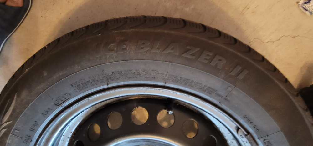 Set of 4 Winter Tires 195/65R15 - photo 5