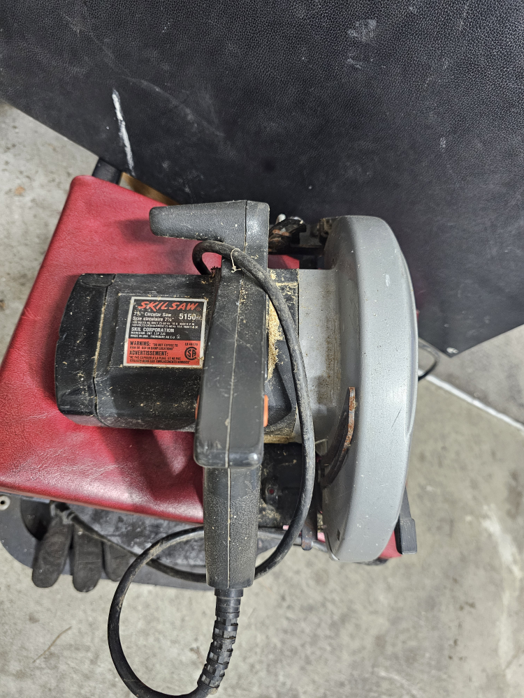 Skilsaw 7 1/4" Circular Saw