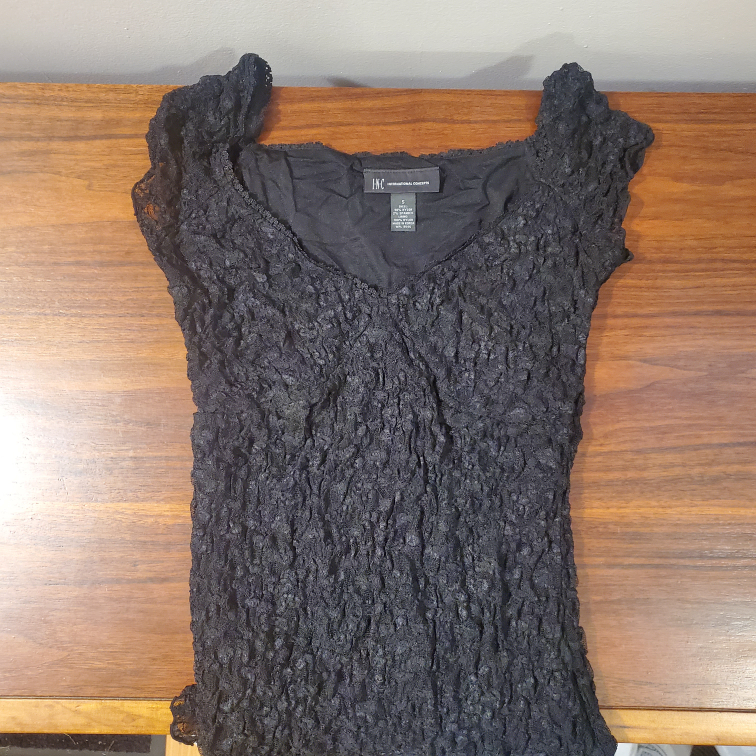 🎉 Black Lace Top Size S
