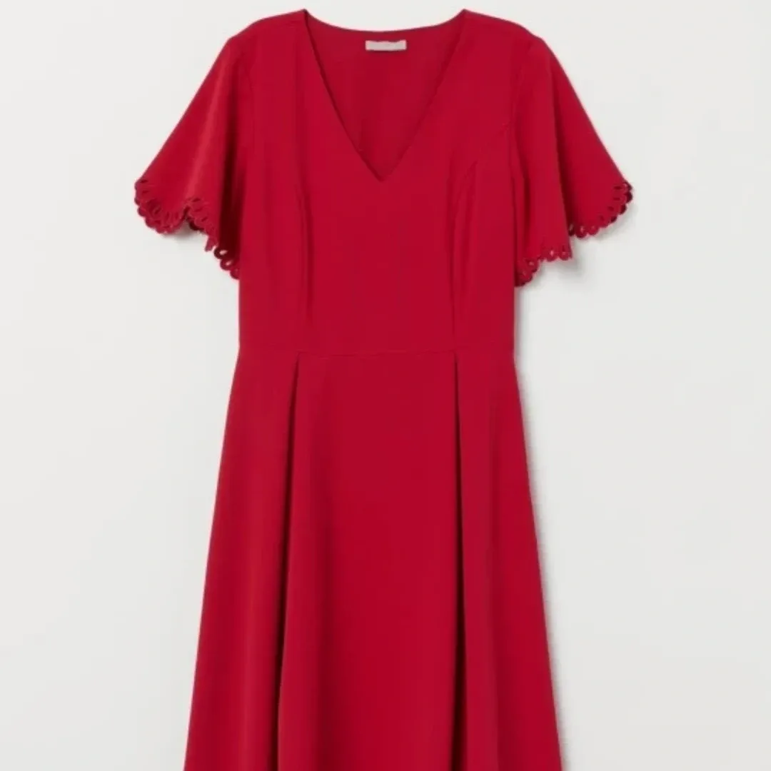Red Dress thumbnail