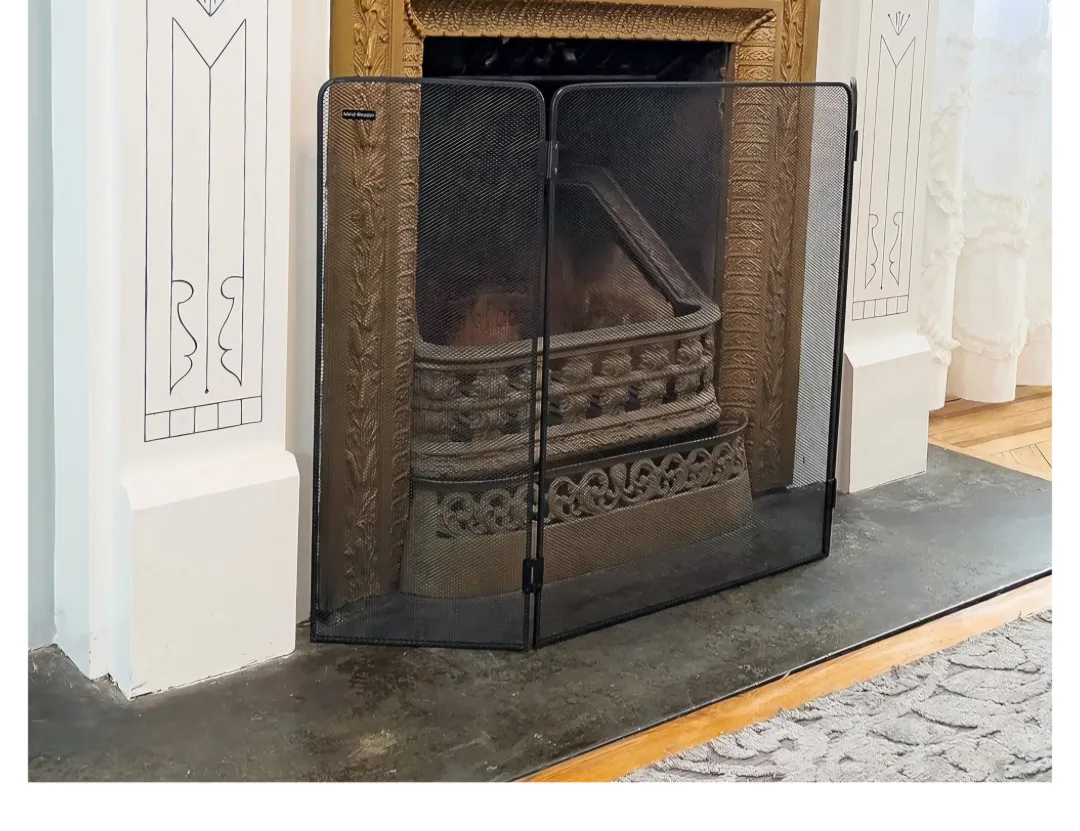 Mind Reader 3-Panel Fireplace Screen image indicator(4)