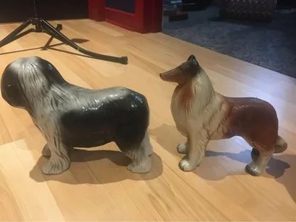 Two Vintage Dog Figurines Magrou porcelain dogs made in Portugal image indicator(3)