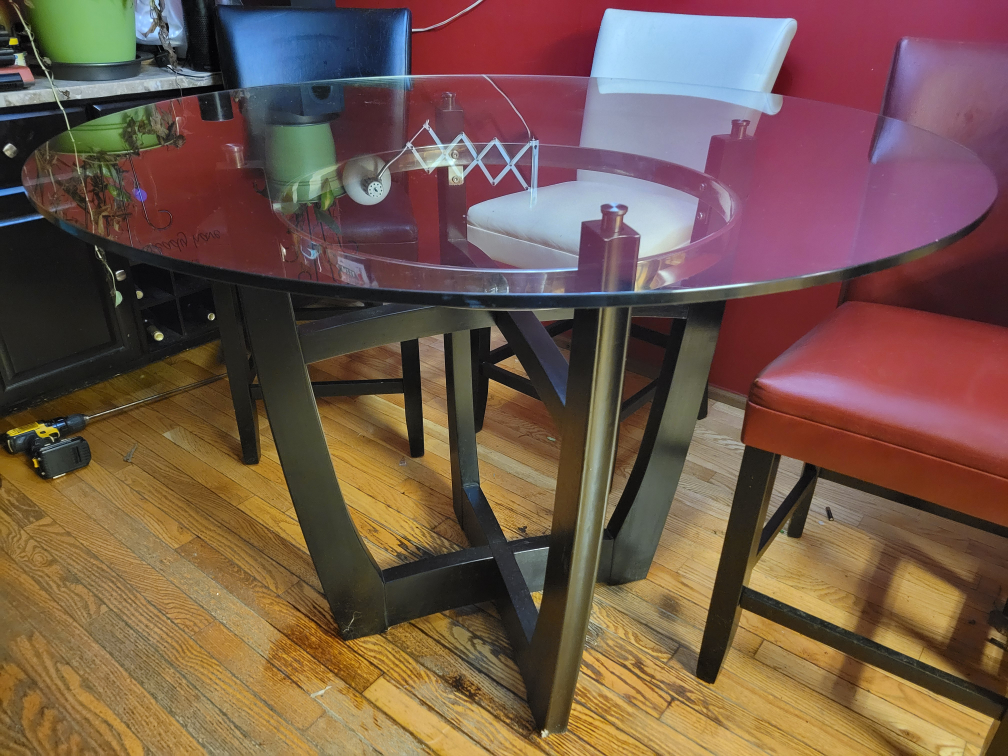 48 inch Round Tempered Glass Top Dining Table - photo 2