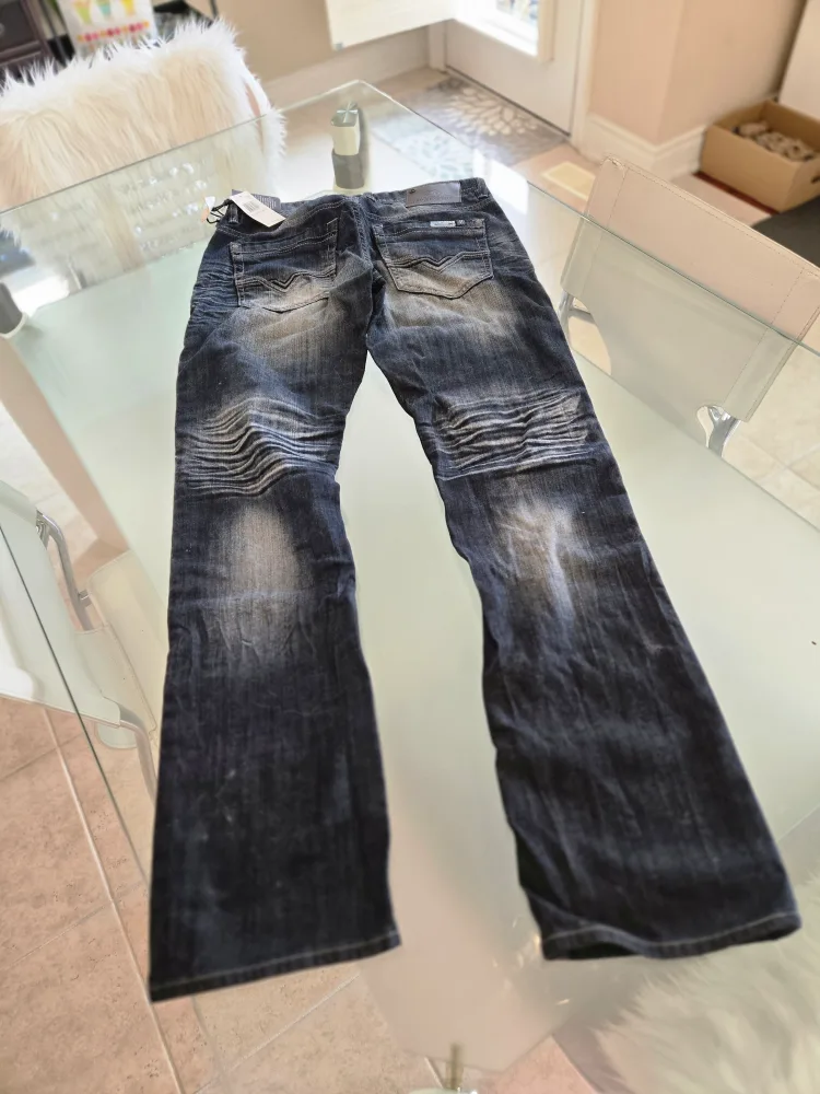 Giftable Brand New- Buffalo David Bitton Men's Jeans image indicator(3)