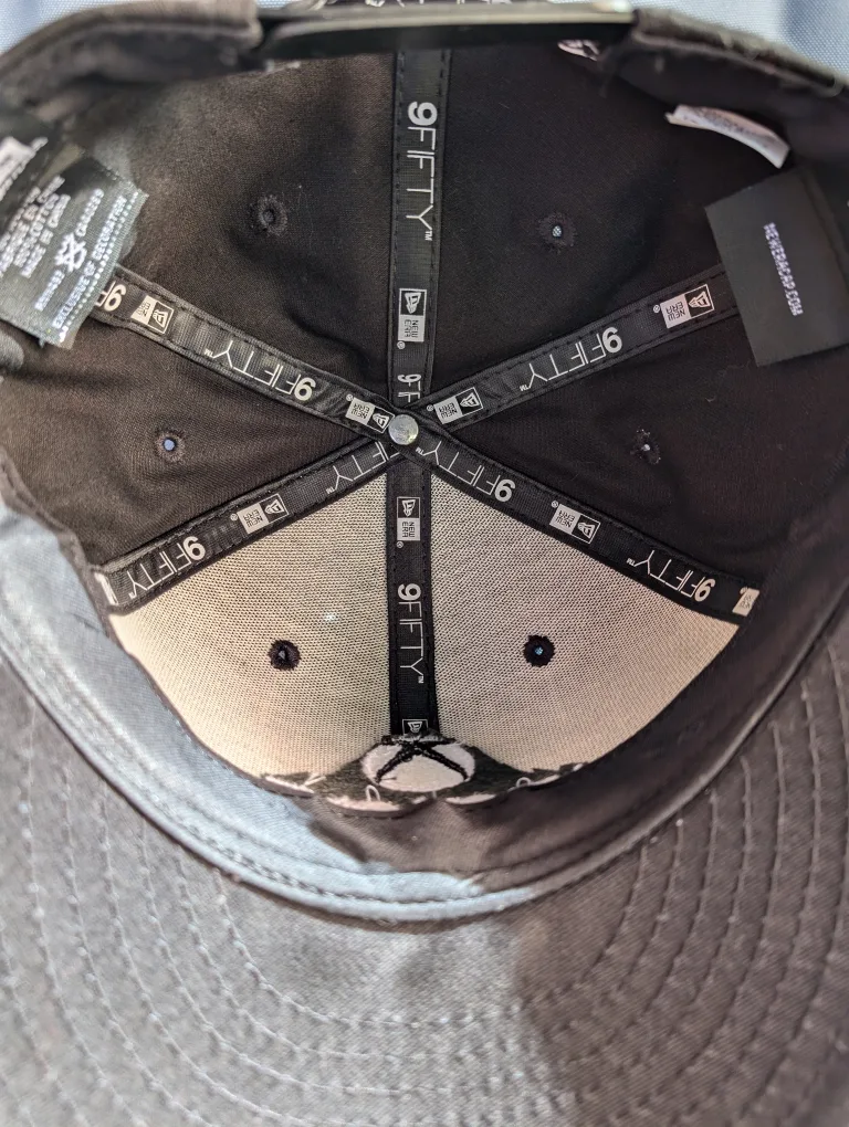 Brand New - New Era Xbox One 9Fifty Snapback Hat image indicator(3)