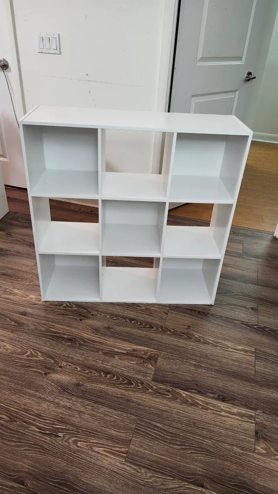 White Cube Storage Shelf thumbnail