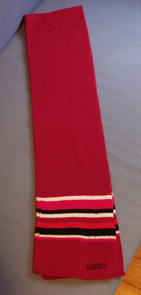 Guess Red Winter Hat, Scarf and Gloves Set image indicator(3)