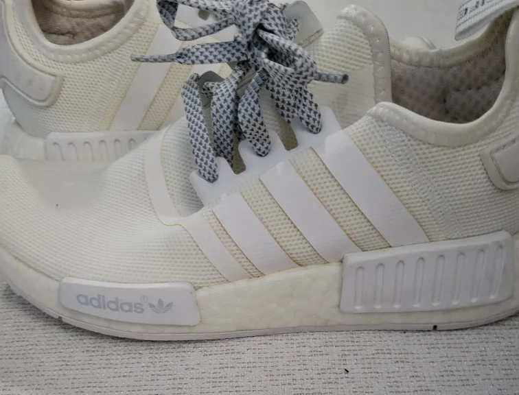 Adidas La Marque x  NMD_R1 image indicator(7)