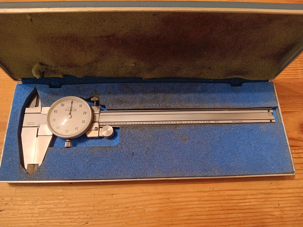 Vintage Bestel Kanon Caliper with Case - photo 3