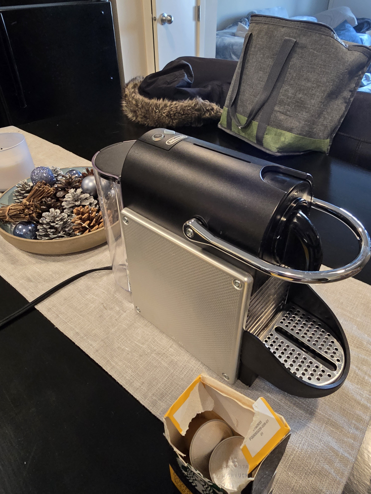 Nespresso espresso coffee maker - photo 4