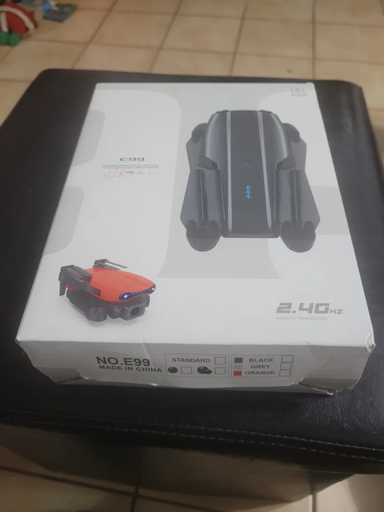 E99 Drone with Camera image indicator(2)