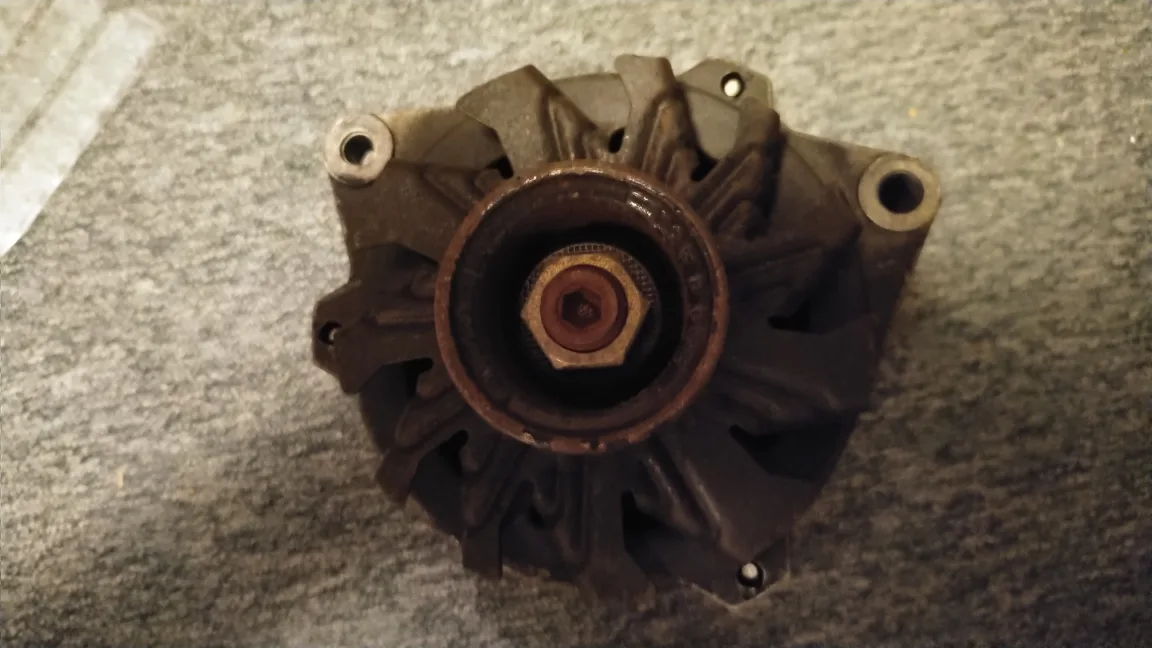 Remanufactured Champion Alternator image indicator(2)