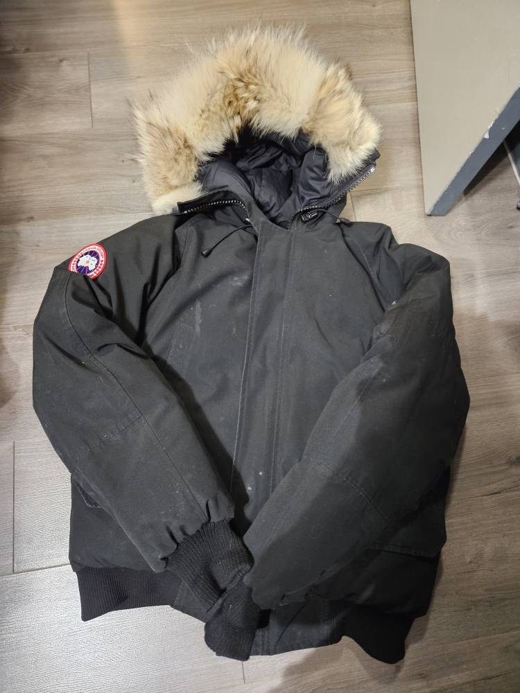 Canada Goose Bomber Jacket Size Large