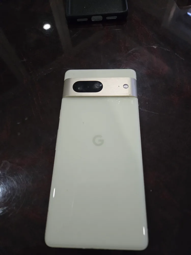 Google Pixel 7 128gb - Unlocked -  Lemongrass image indicator(2)