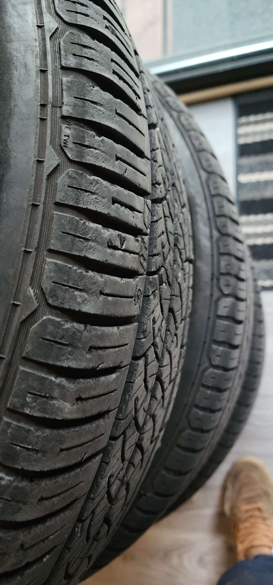 Set of 4 Jeep Cherokee Wheels and Tires - photo 3