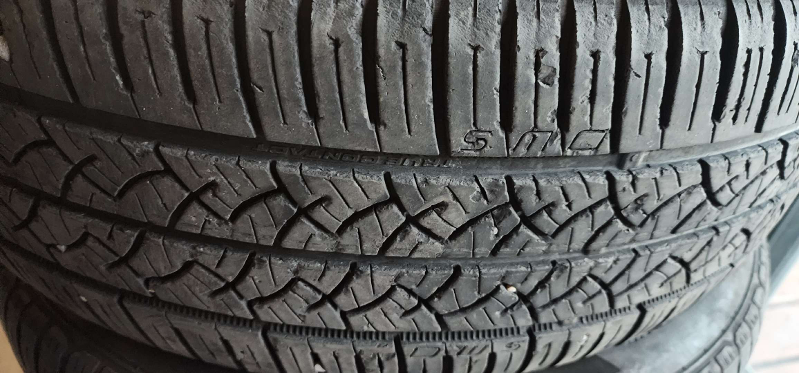 Set of 4 Jeep Cherokee Wheels and Tires - photo 4