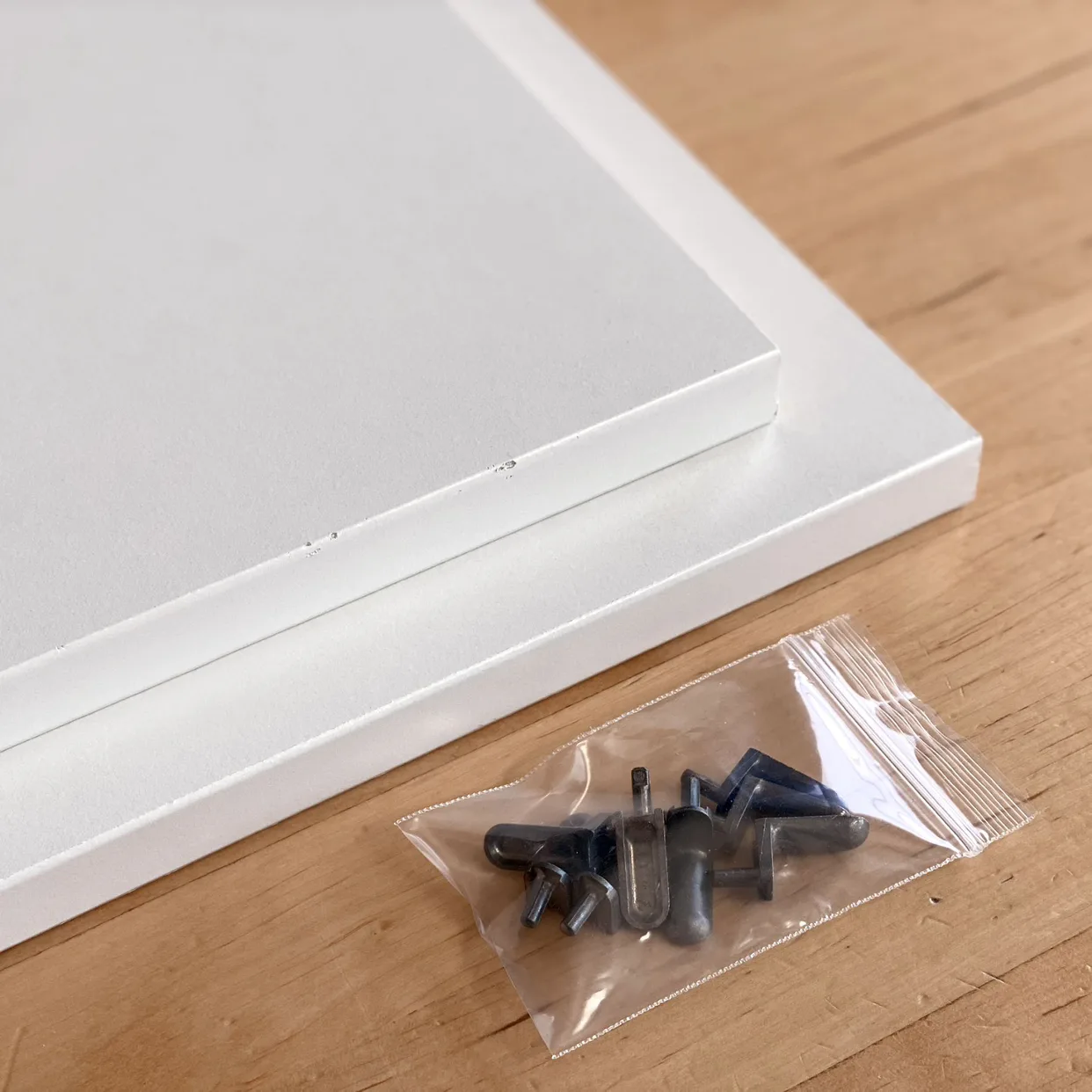 2x IKEA BESTÅ White Shelves Bundle image indicator(2)