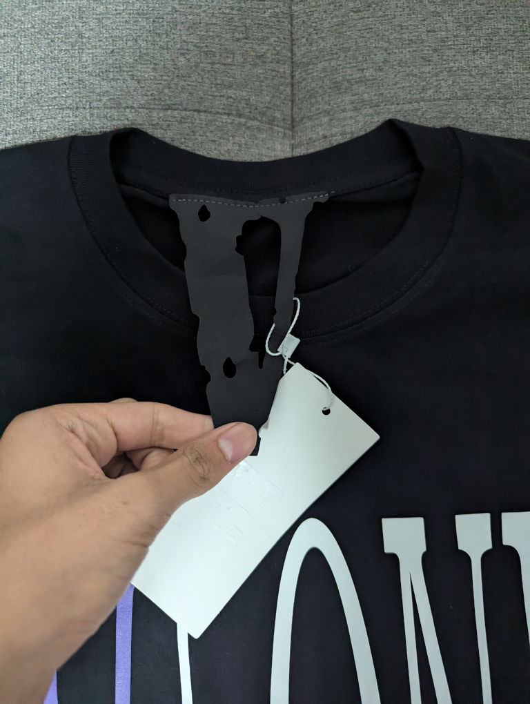 Vlone T-Shirt - photo 4