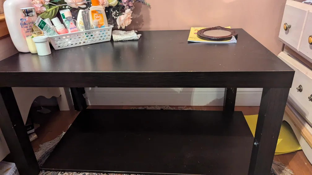 Black Coffee Table with Shelf image indicator(2)