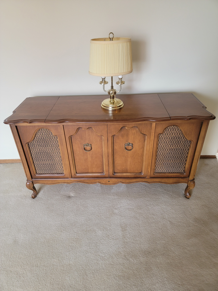 Vintage Stereo Console - photo 2