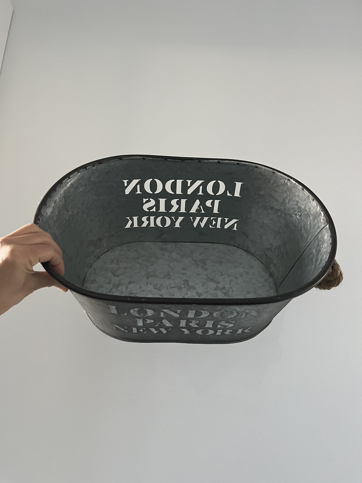 Brand new laundry bin - photo 2