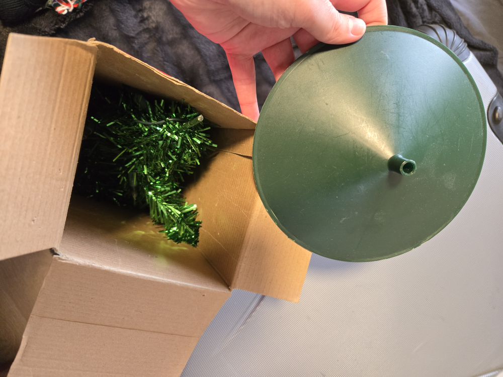Green Pre-lit 24" Tinsel Tree - photo 2